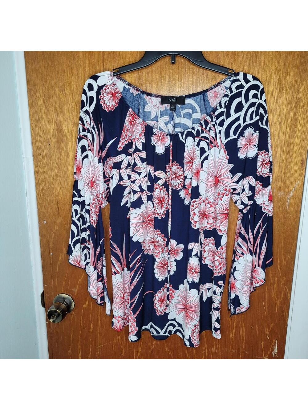Naif Womens Blouse Size L Dark Navy Peach Floral Boho 3/4 Bell Sleeve